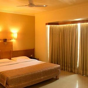 Deluxe Zimmer mit Kingsize-Bett